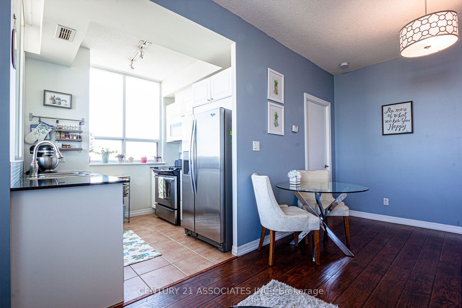 1359 Rathburn Rd E, #1503