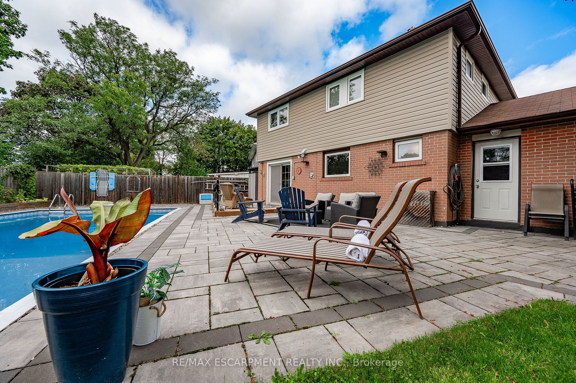 22 Kilmanagh Crt