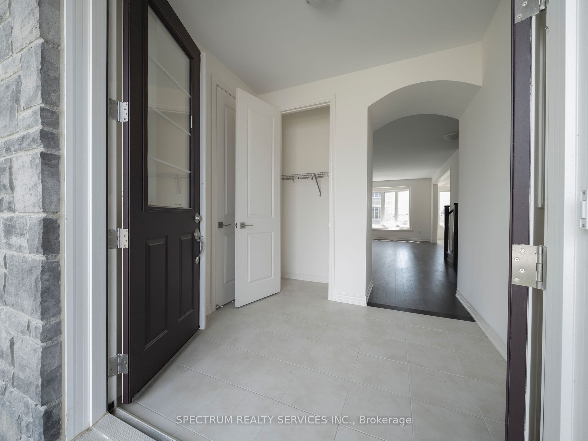 60 Donald Stewart Rd