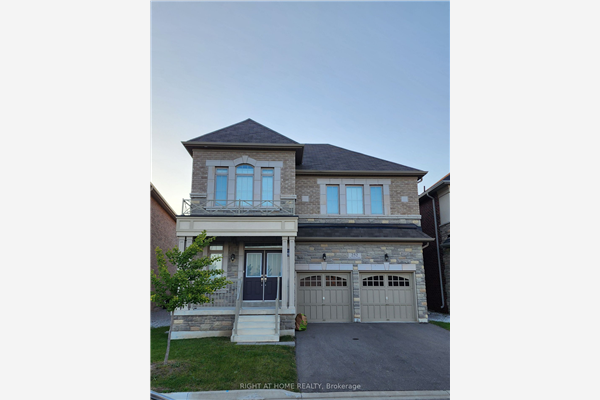 252 Belmore Crt, Milton