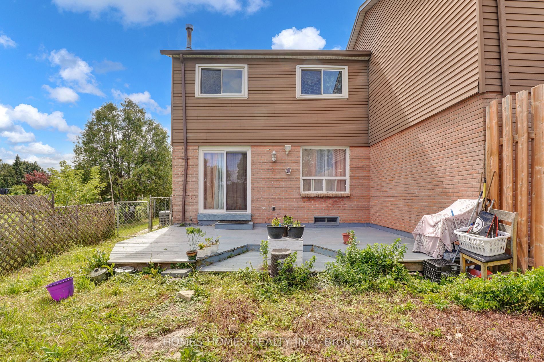 286 Royal Salisbury Way