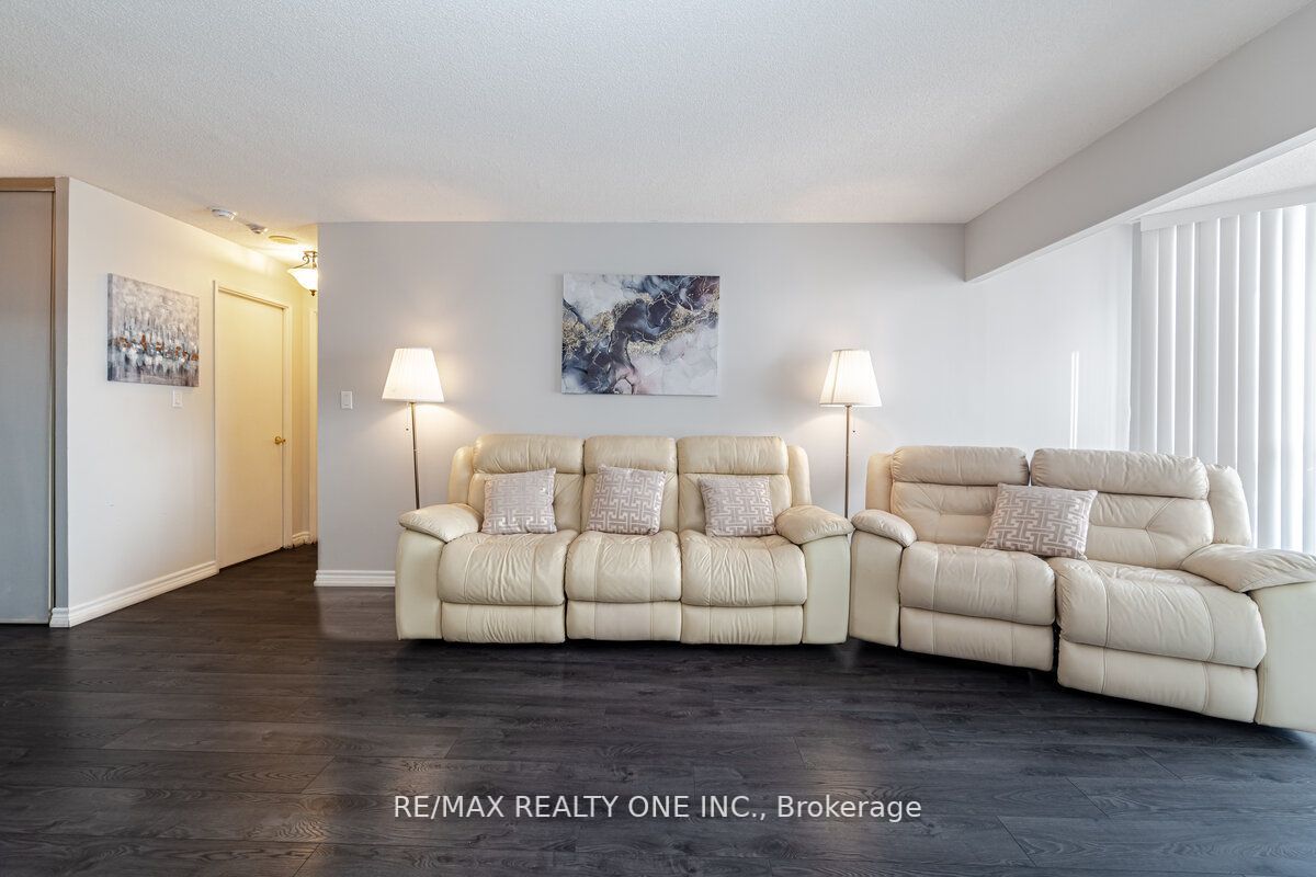 Listing W6782454 - Large Photo # 5