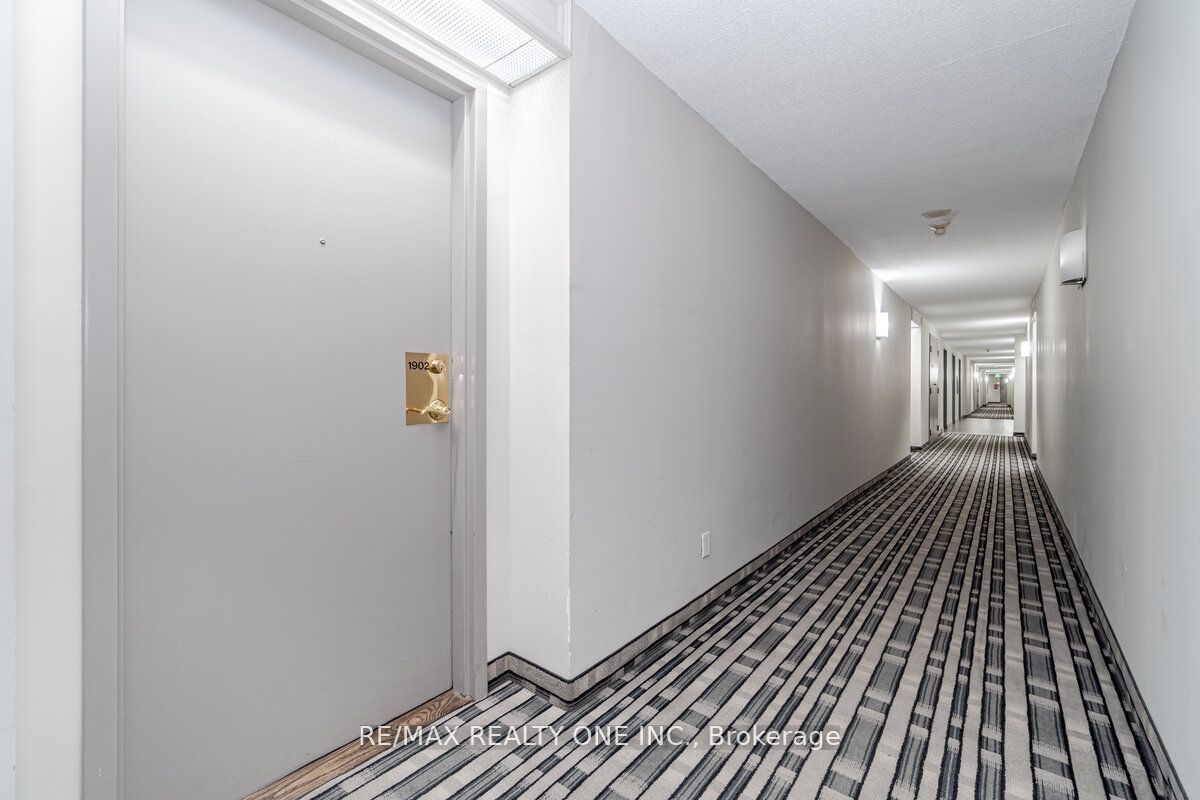 Listing W6782454 - Large Photo # 3