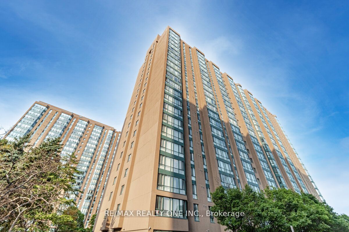 Listing W6782454 - Large Photo # 1