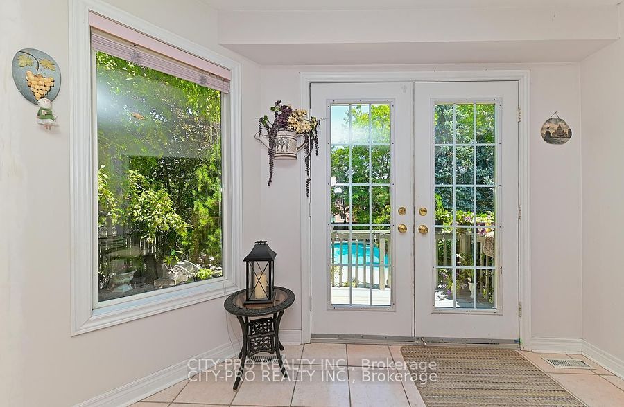 5121 Parkplace Circ