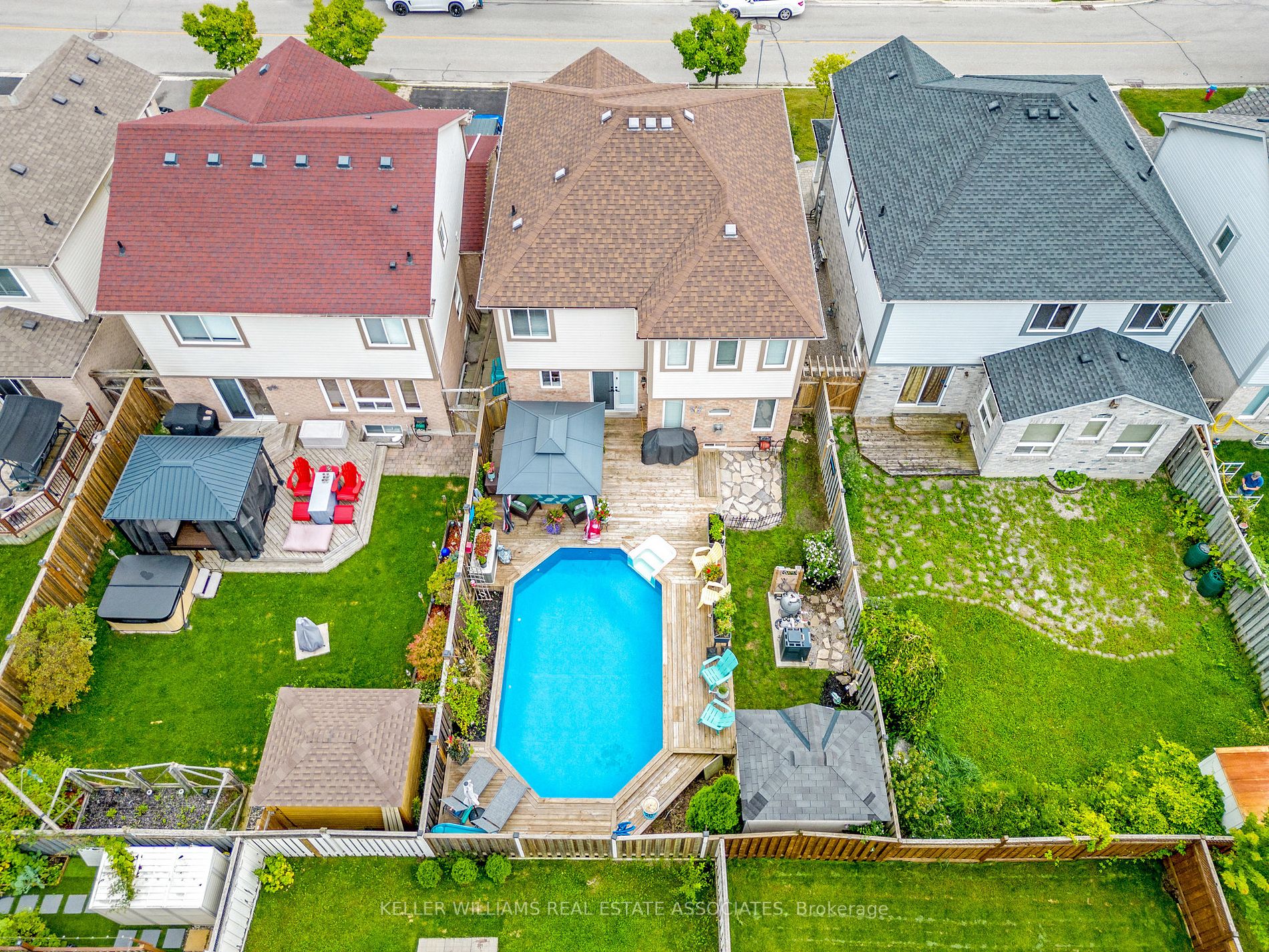 1139 Deacon Dr