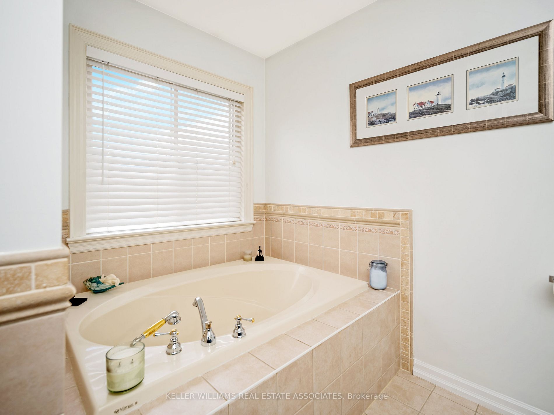 1139 Deacon Dr