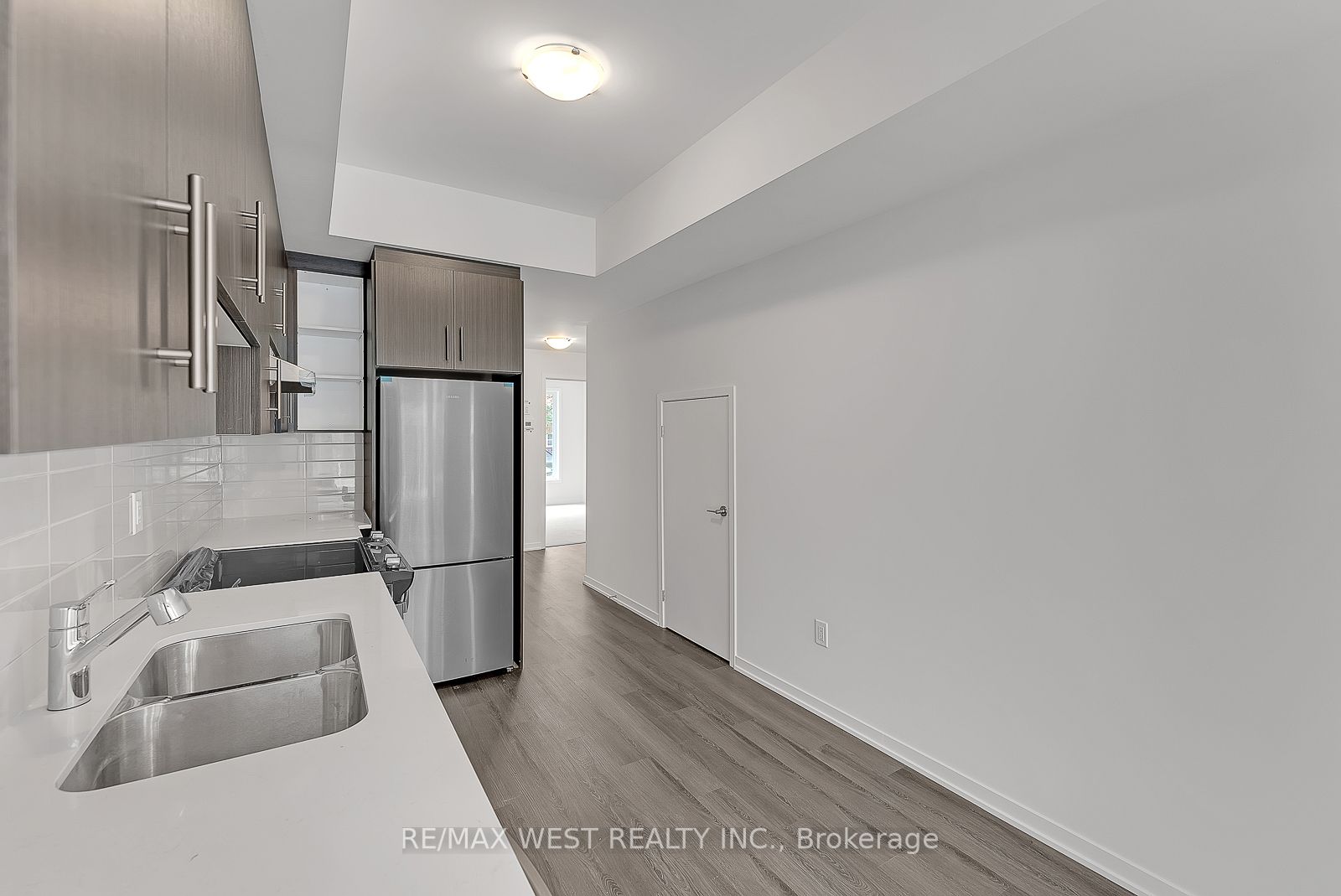 5 William Jackson Way, #58