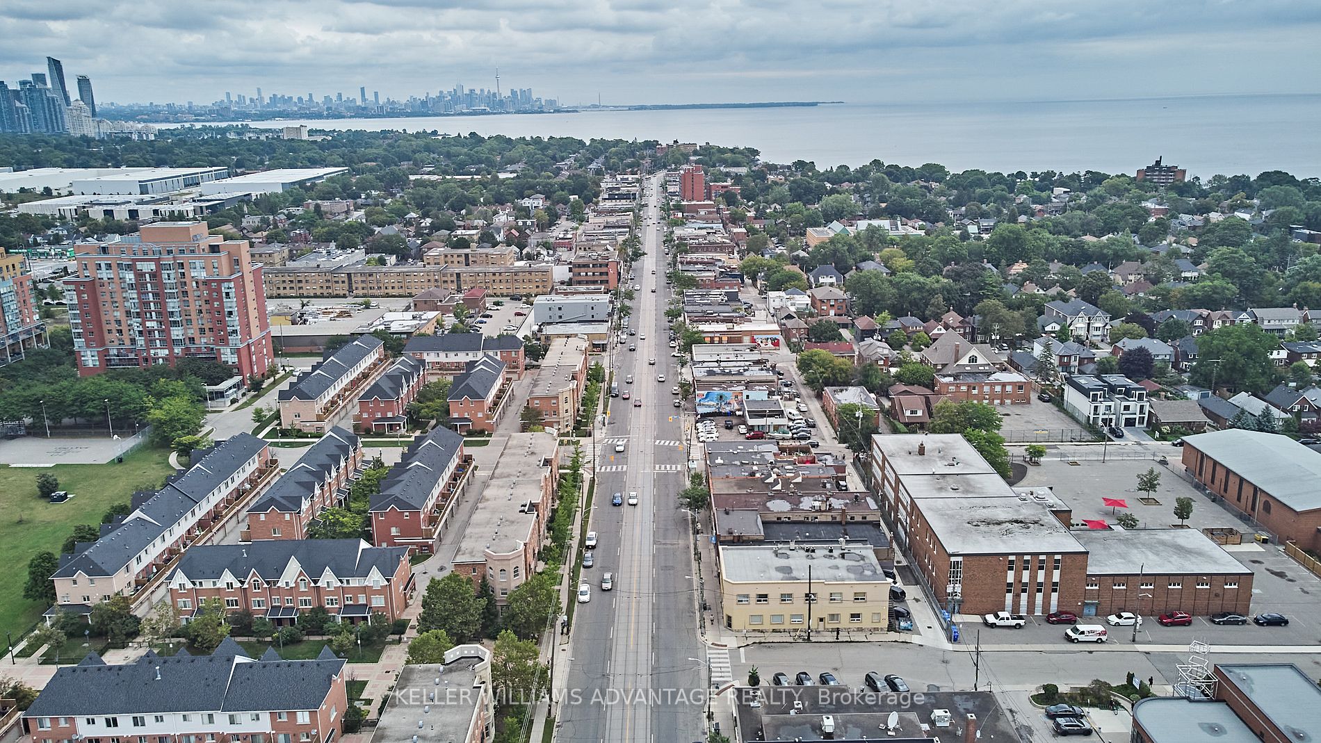 3039 Lake Shore Blvd W