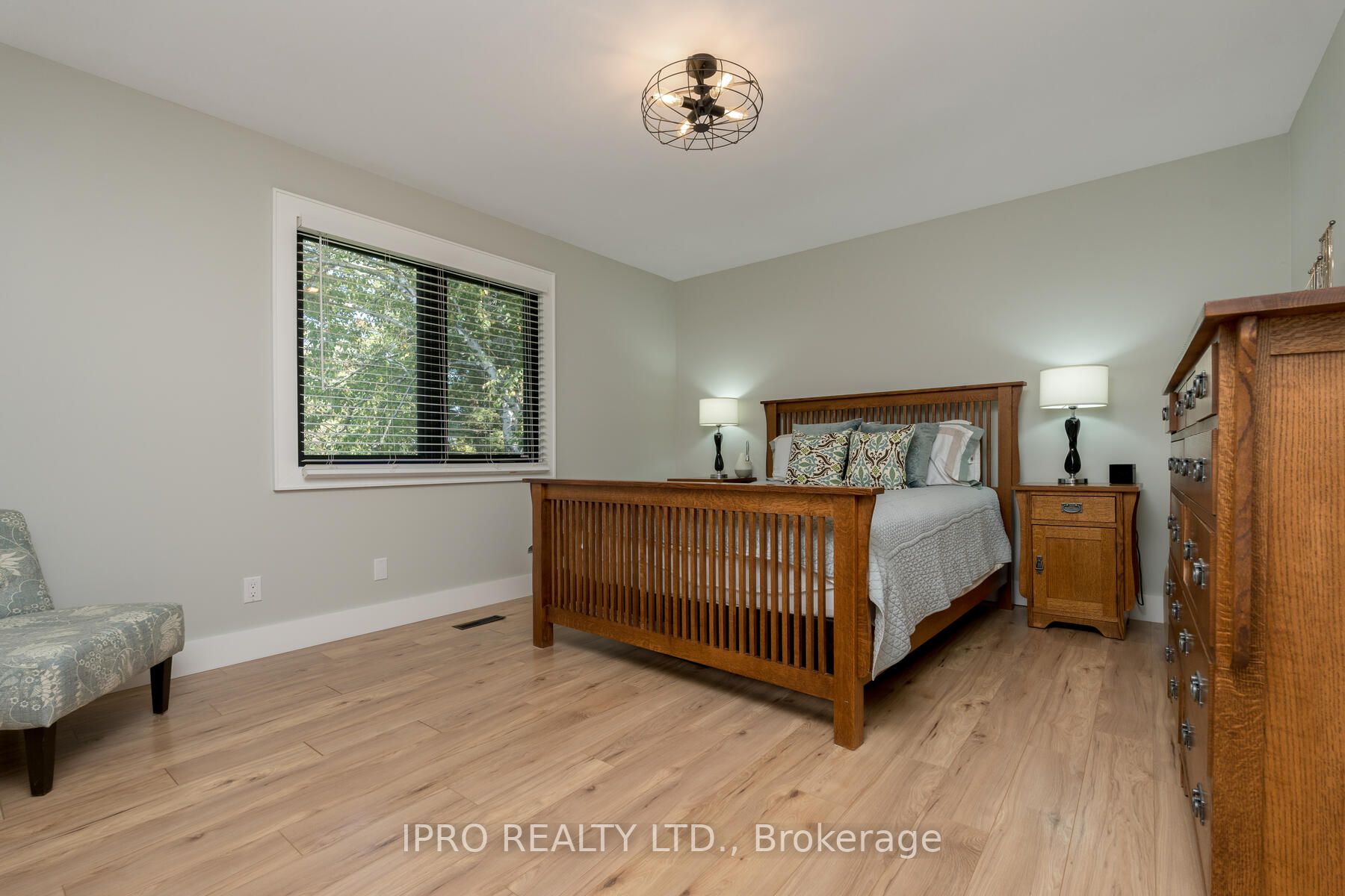 15 Fairview Pl