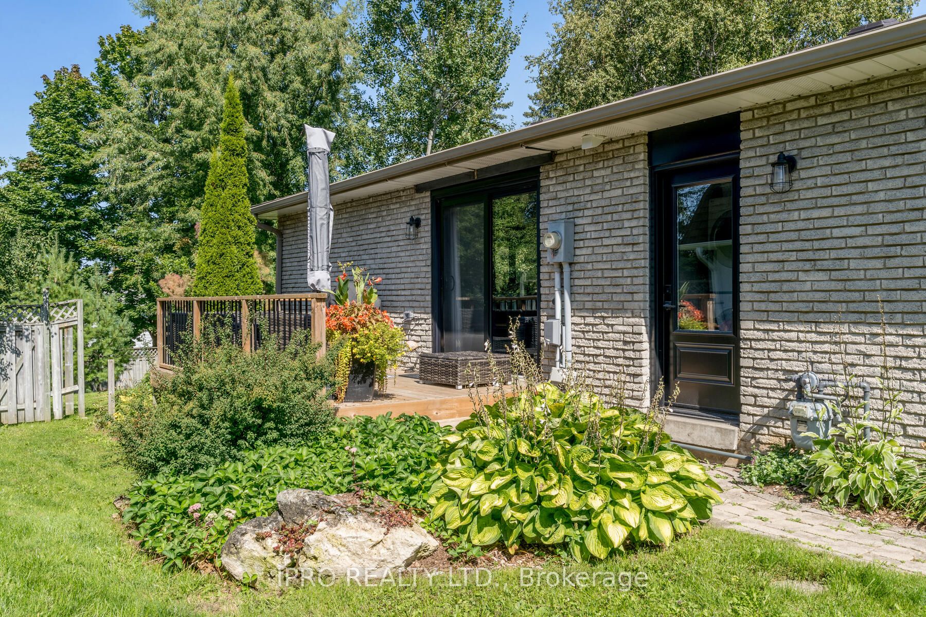 15 Fairview Pl