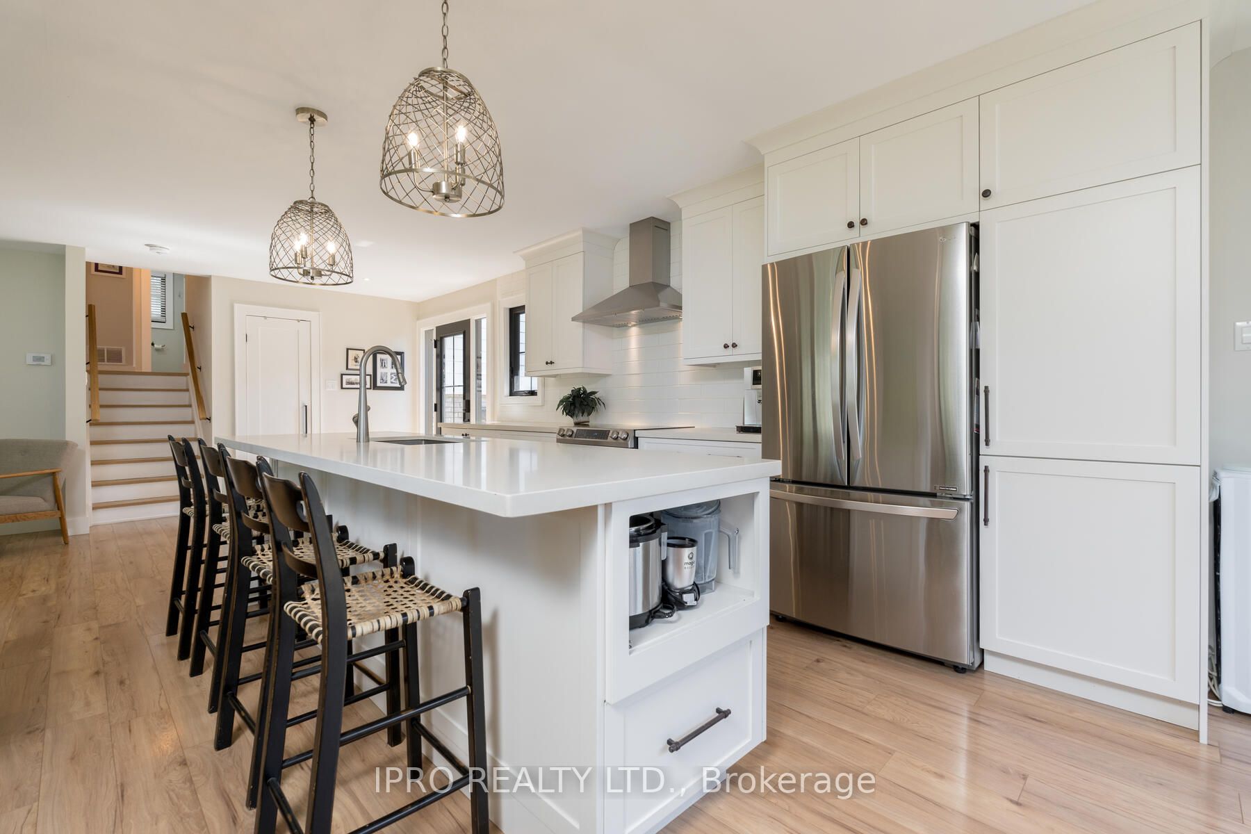 15 Fairview Pl