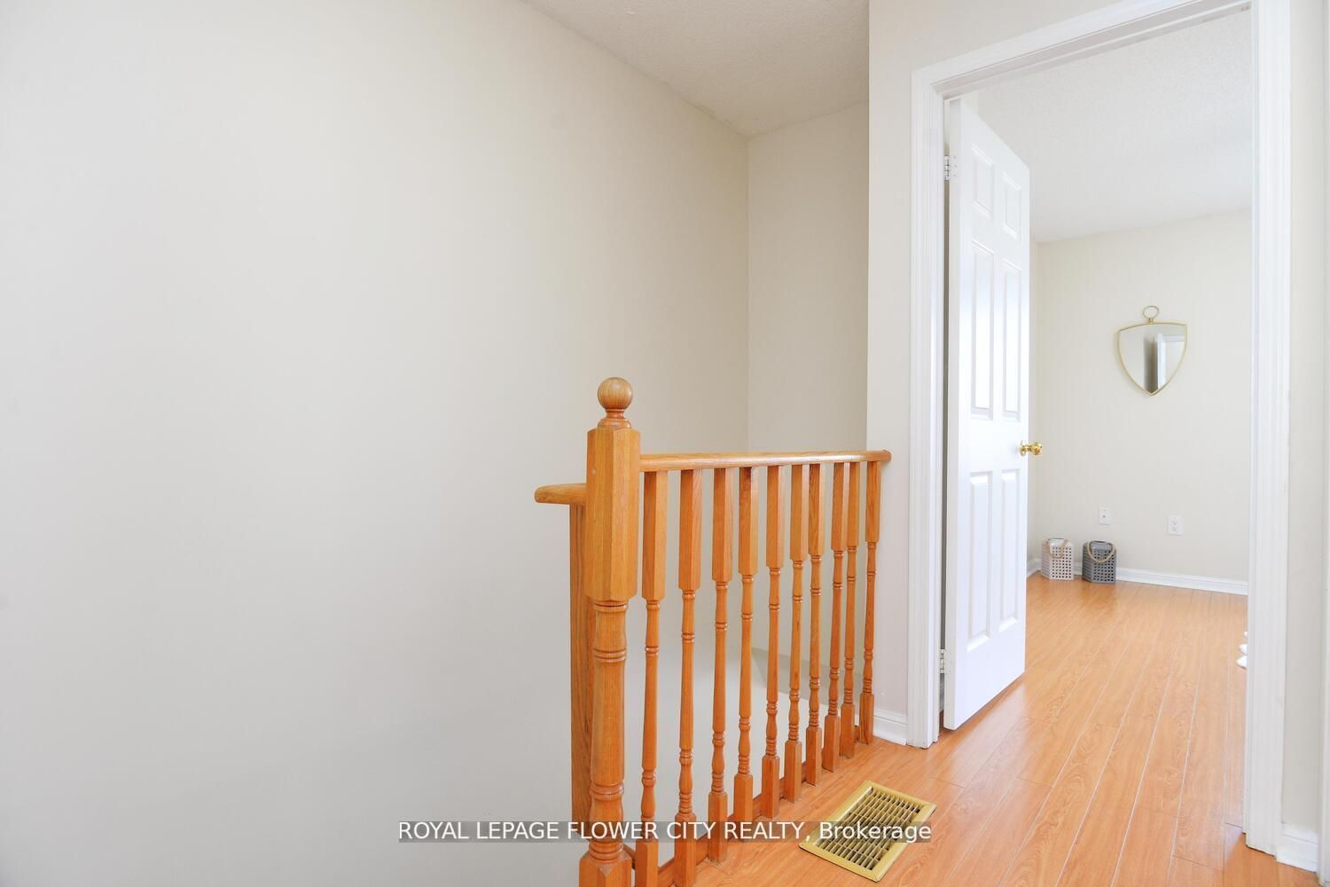 4950 Rathkeale Rd S, #9
