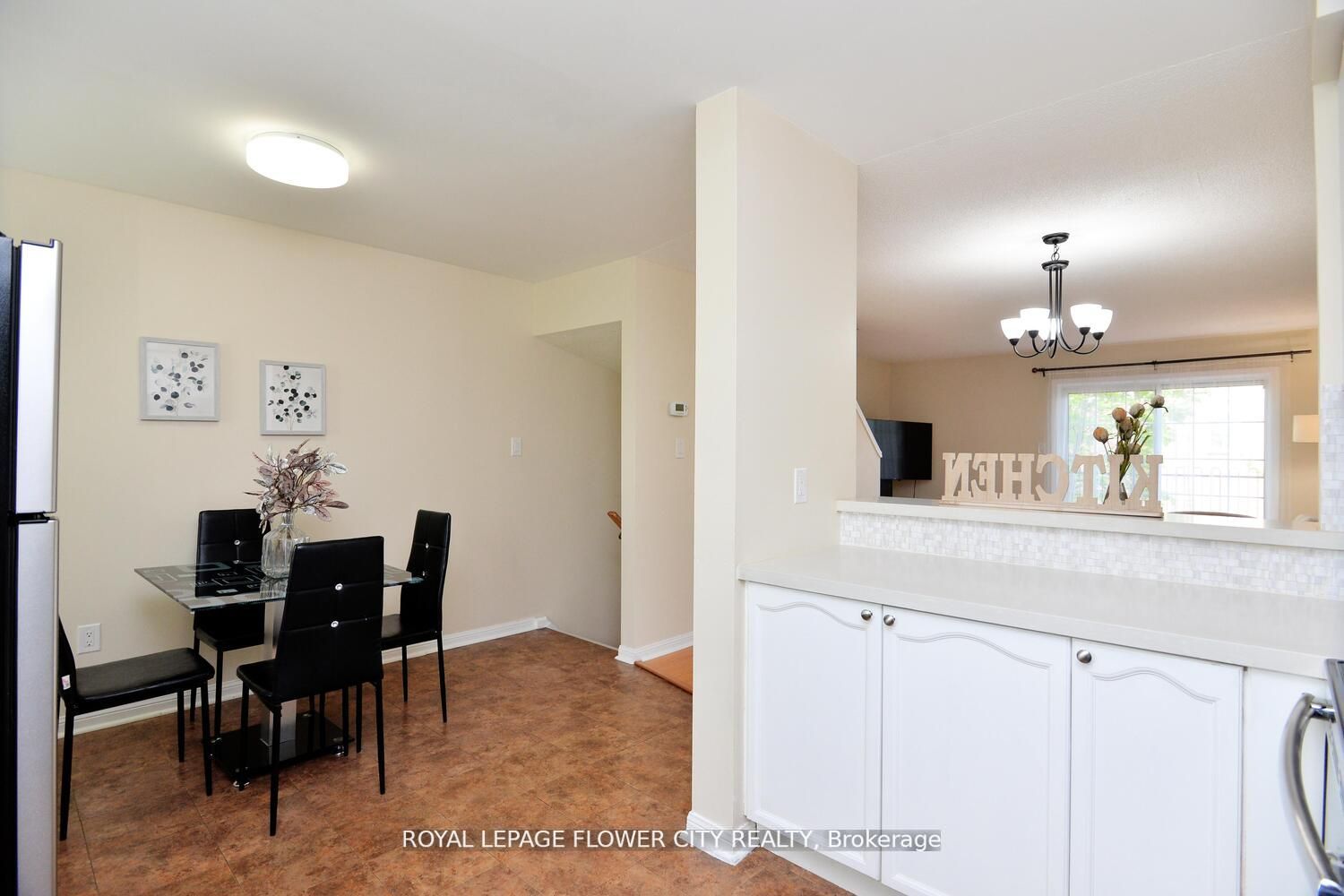 4950 Rathkeale Rd S, #9
