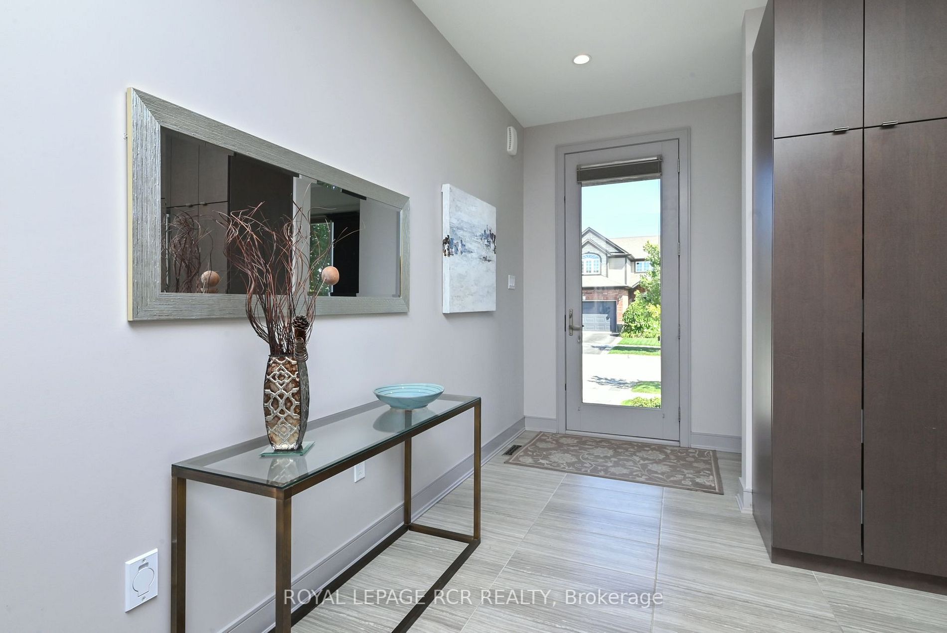 26 Sandringham Circ