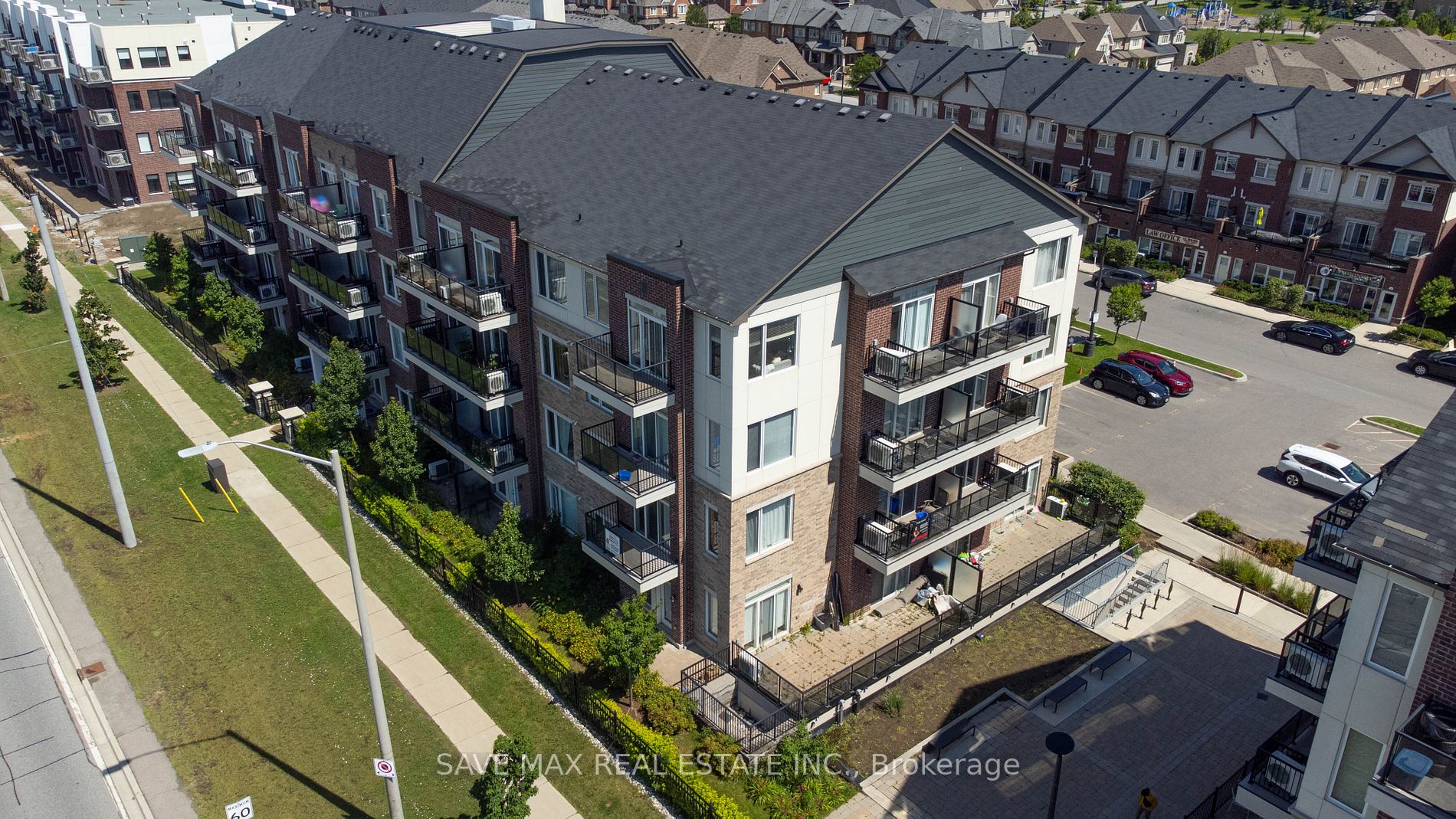 54 Sky Harbour Dr, #404