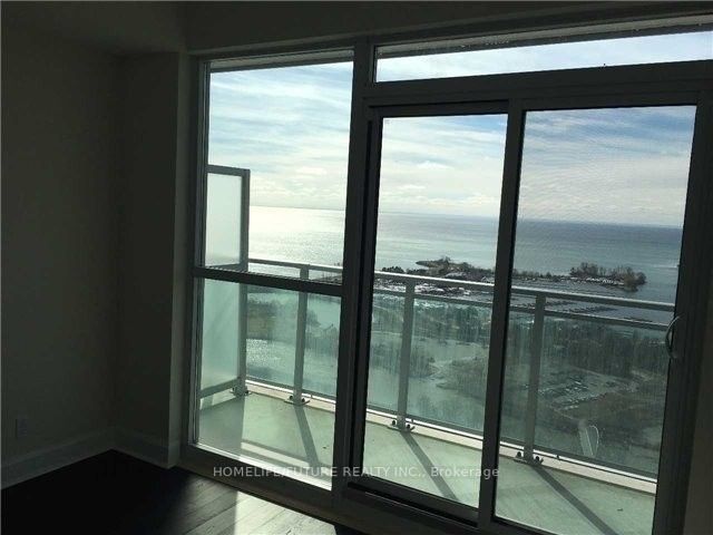 33 Shore Breeze Dr, #3301