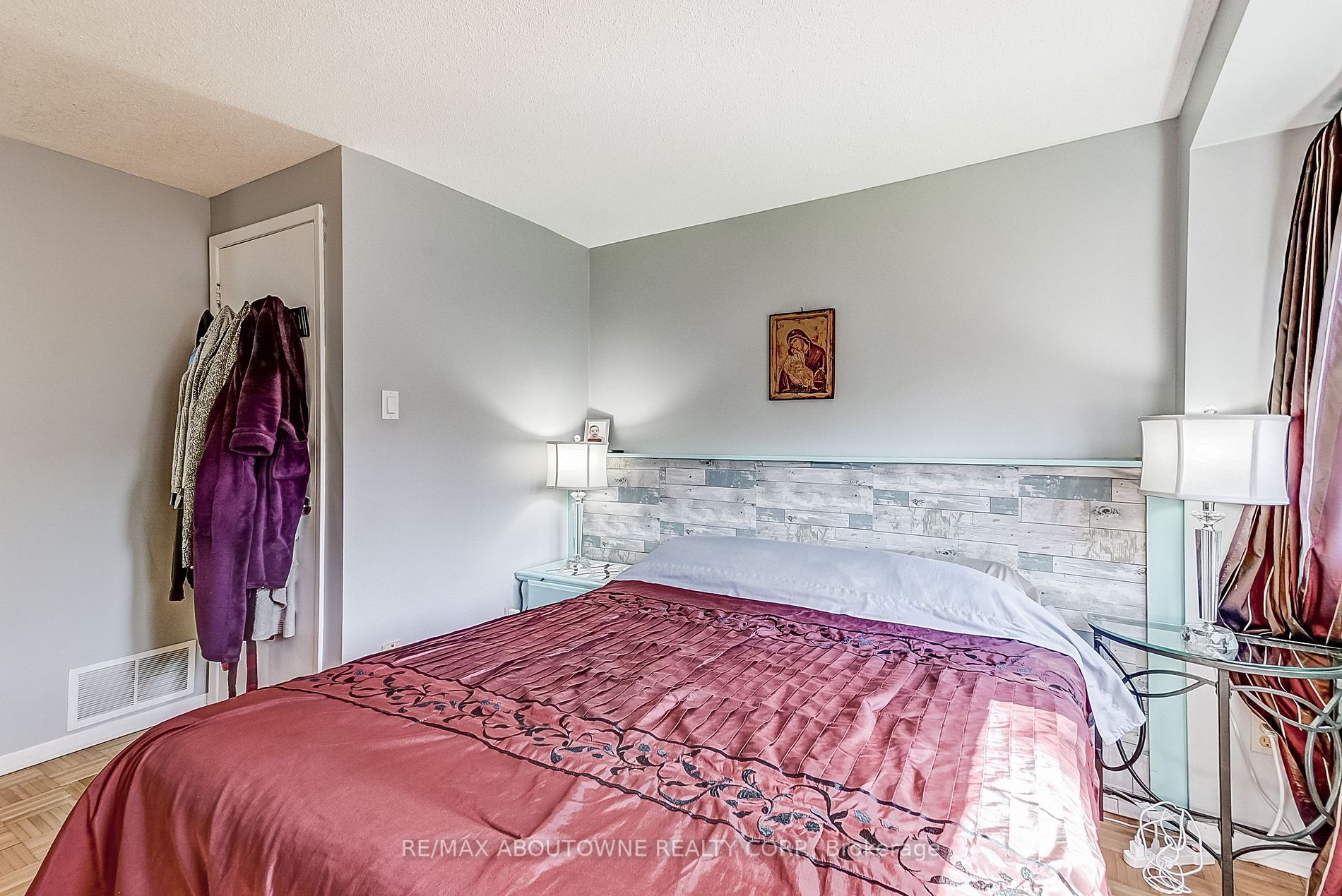 59 Kenninghall Boulevard, #32