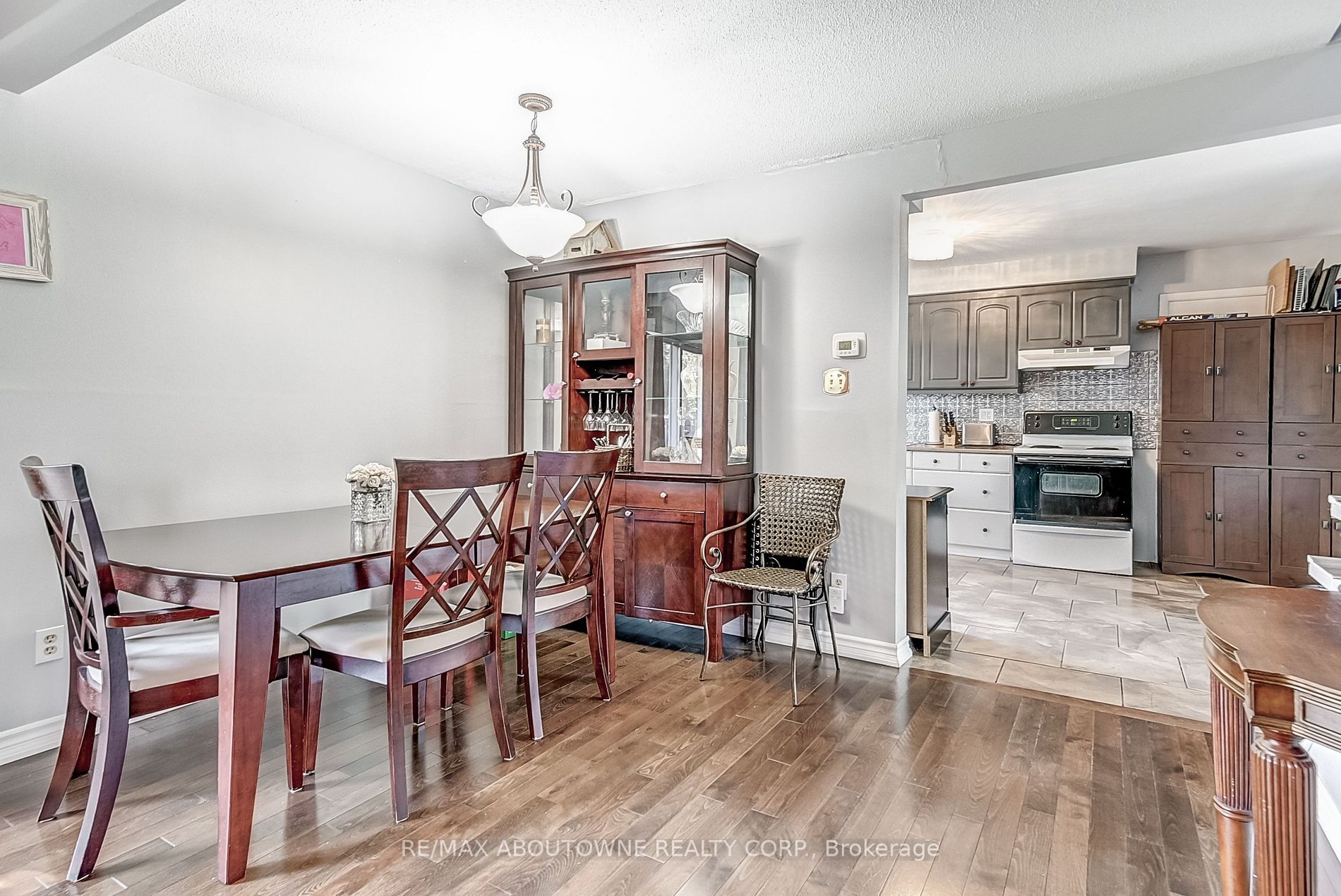 59 Kenninghall Boulevard, #32