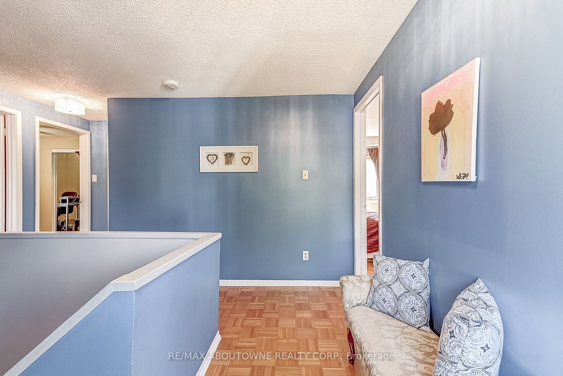 59 Kenninghall Boulevard, #32