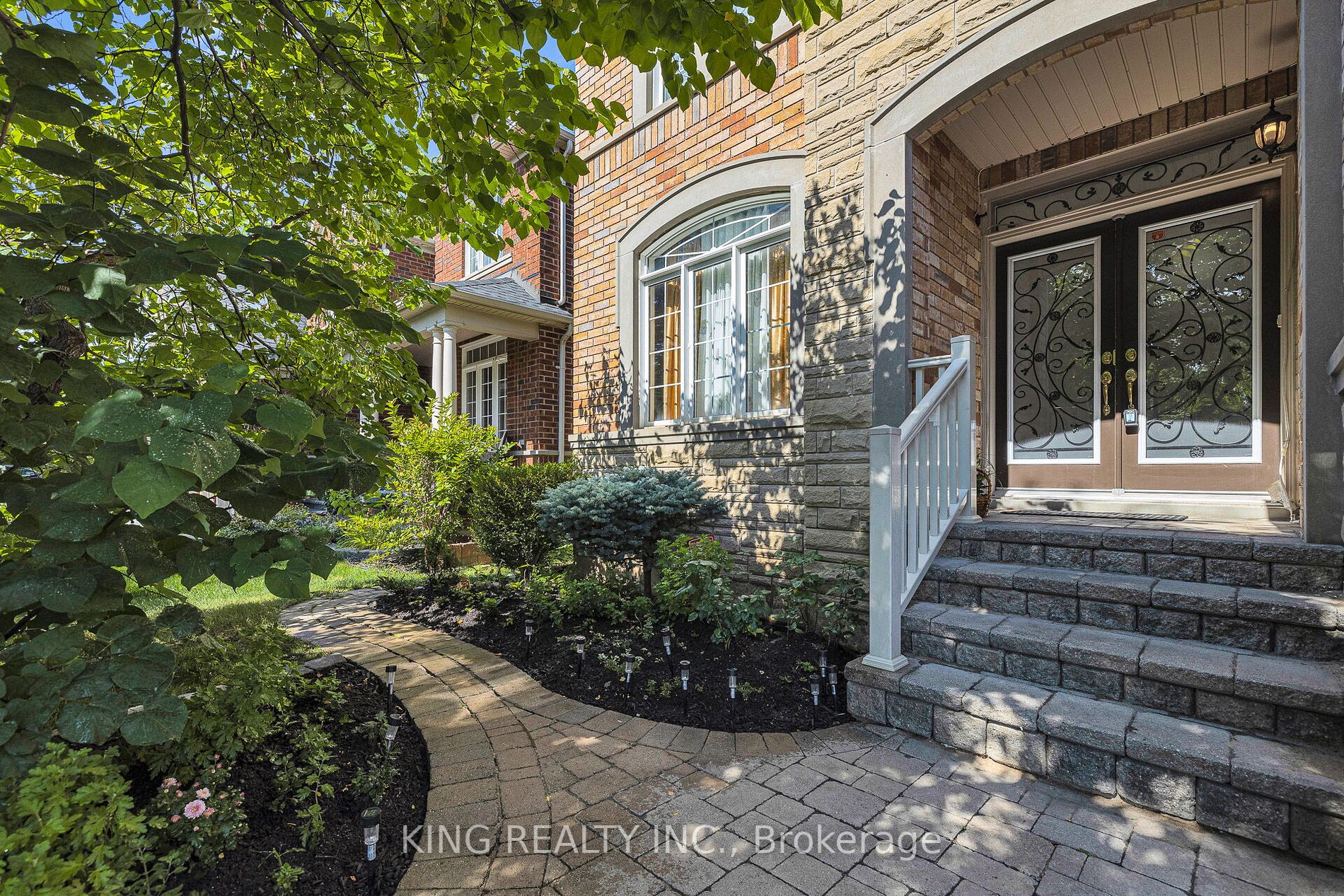3153 Mission Hill Dr