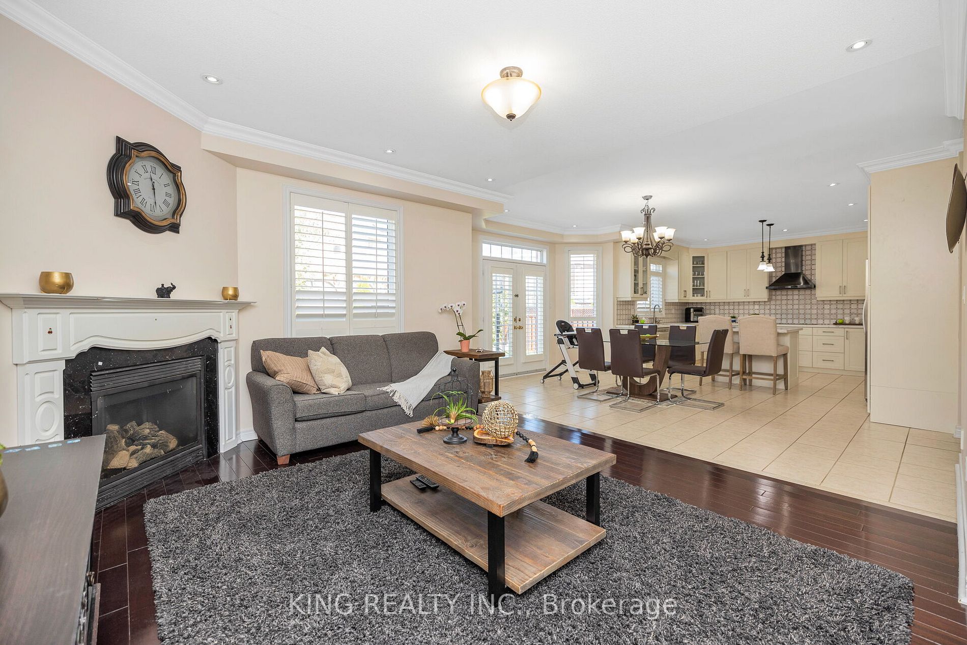 3153 Mission Hill Dr
