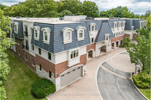 390 Upper Middle Rd E, Oakville