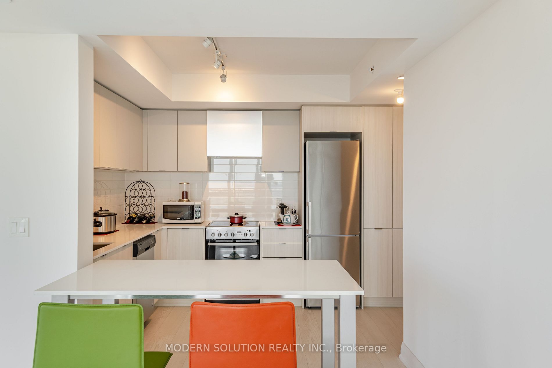 30 Gibbs Rd, #1709