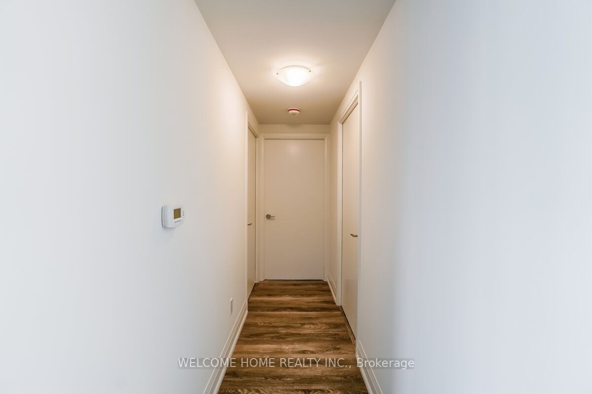 1461 Lawrence Ave W, #704
