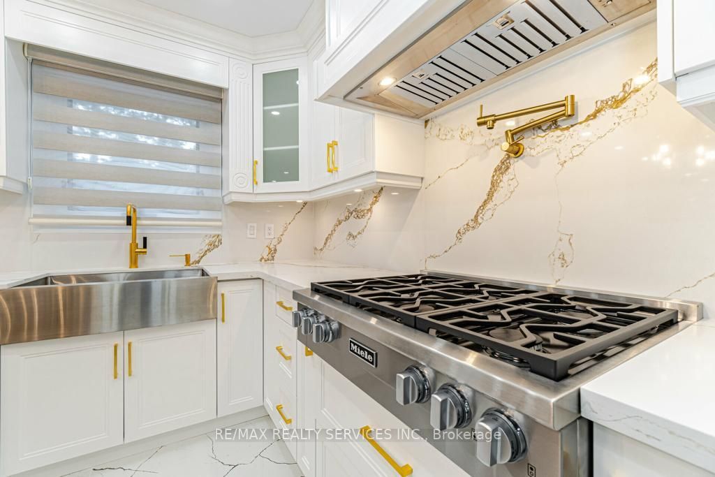 1 Oldham Cres