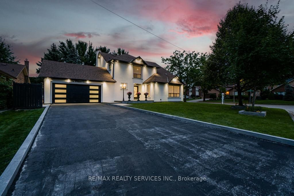 1 Oldham Cres