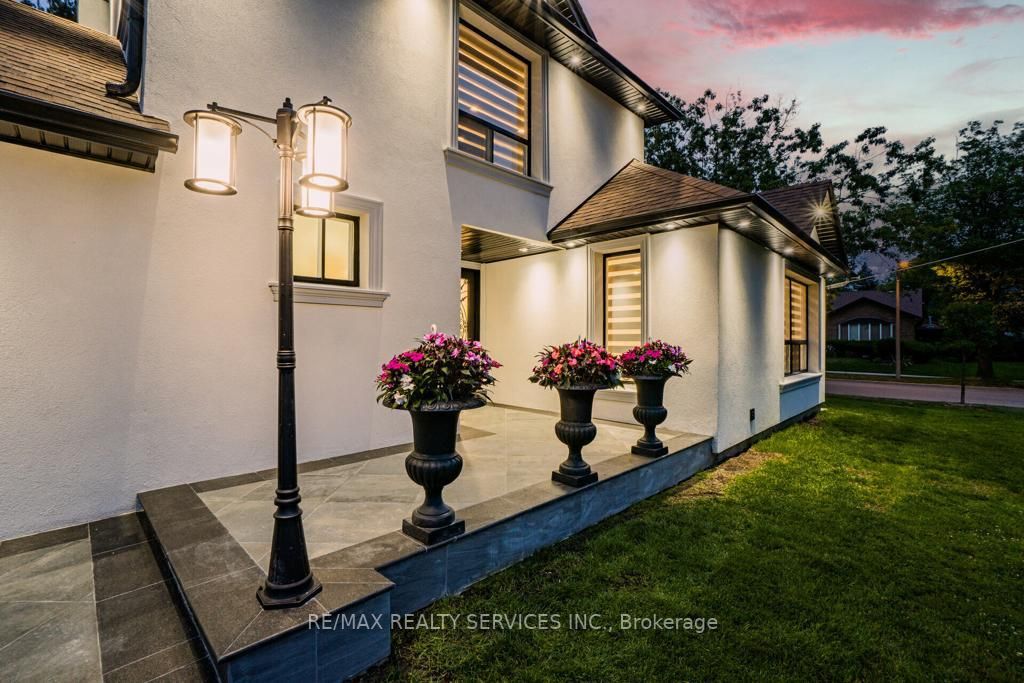 1 Oldham Cres