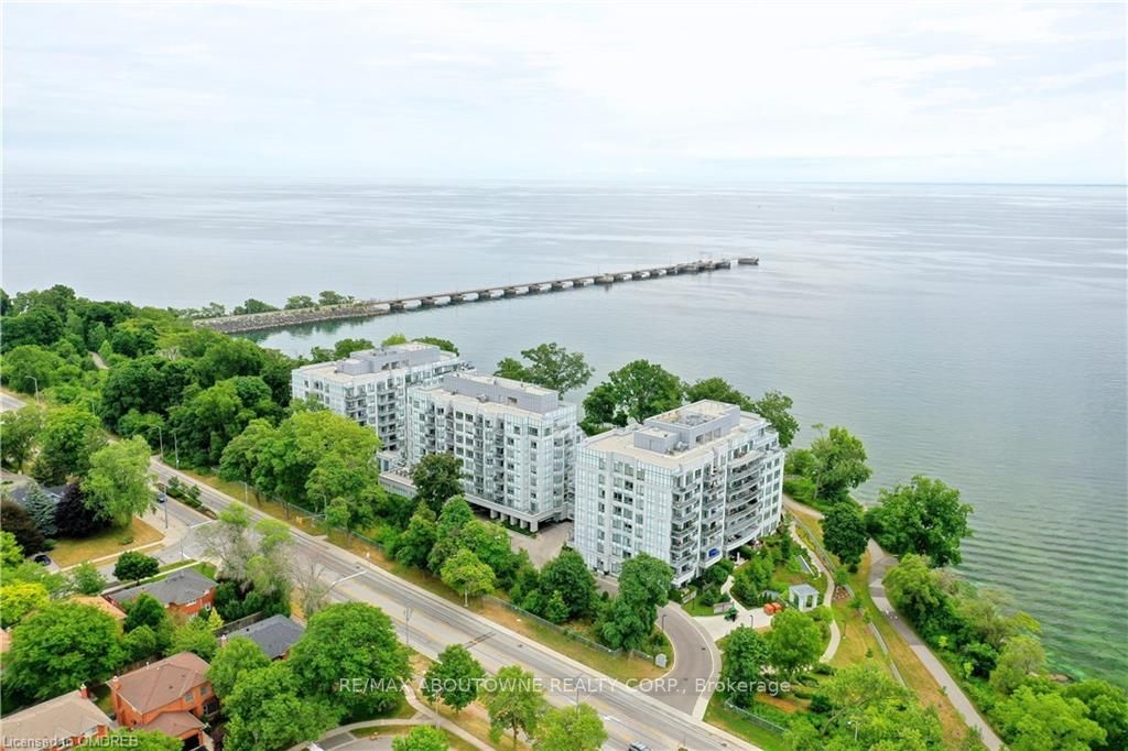 3500 Lakeshore Road W, #321