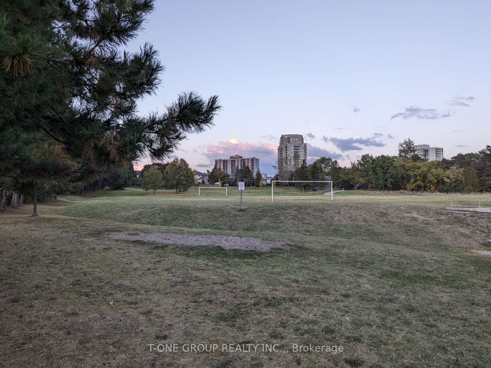 4250 Highgate Cres