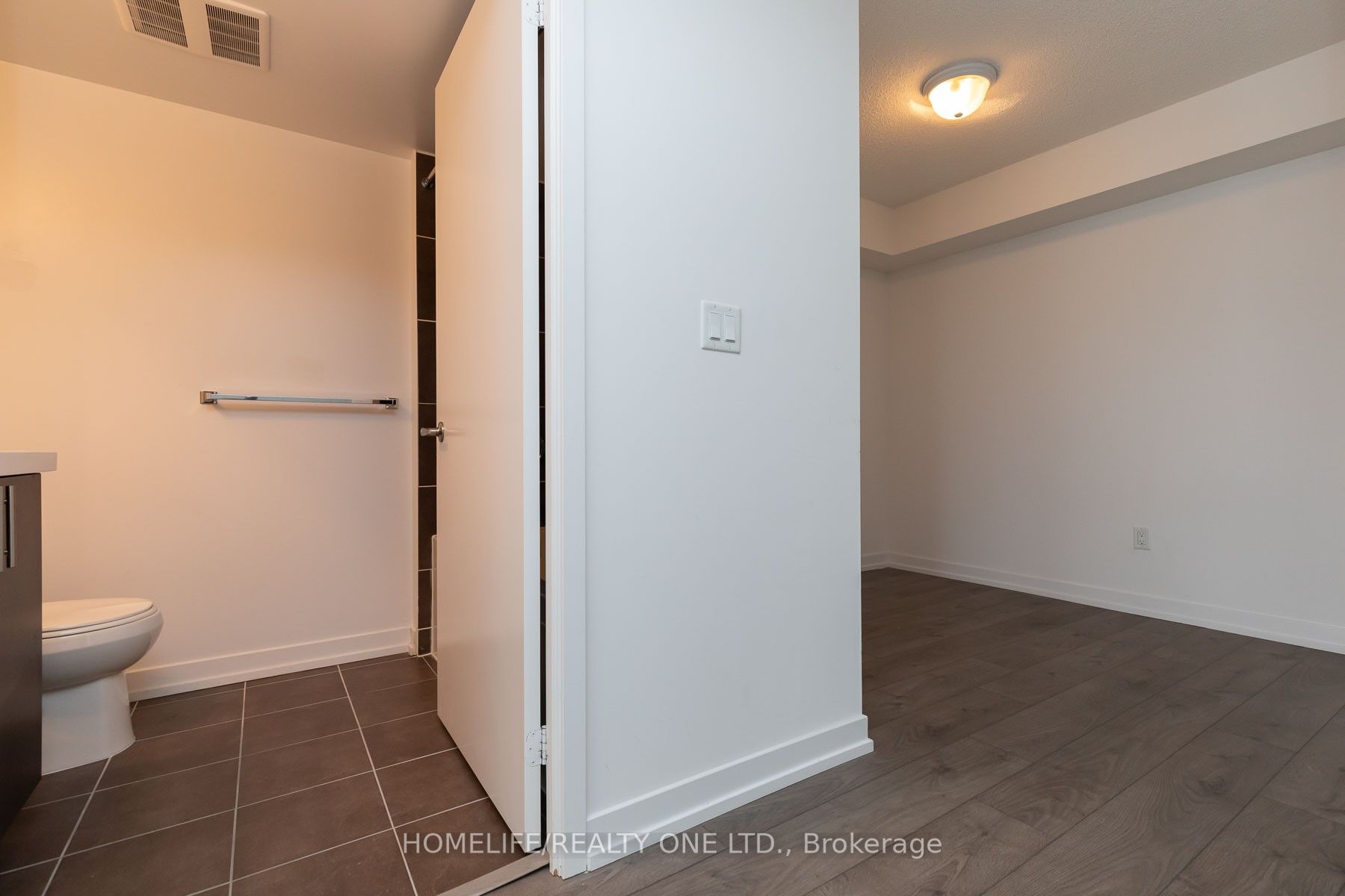 1410 Dupont St, #2505