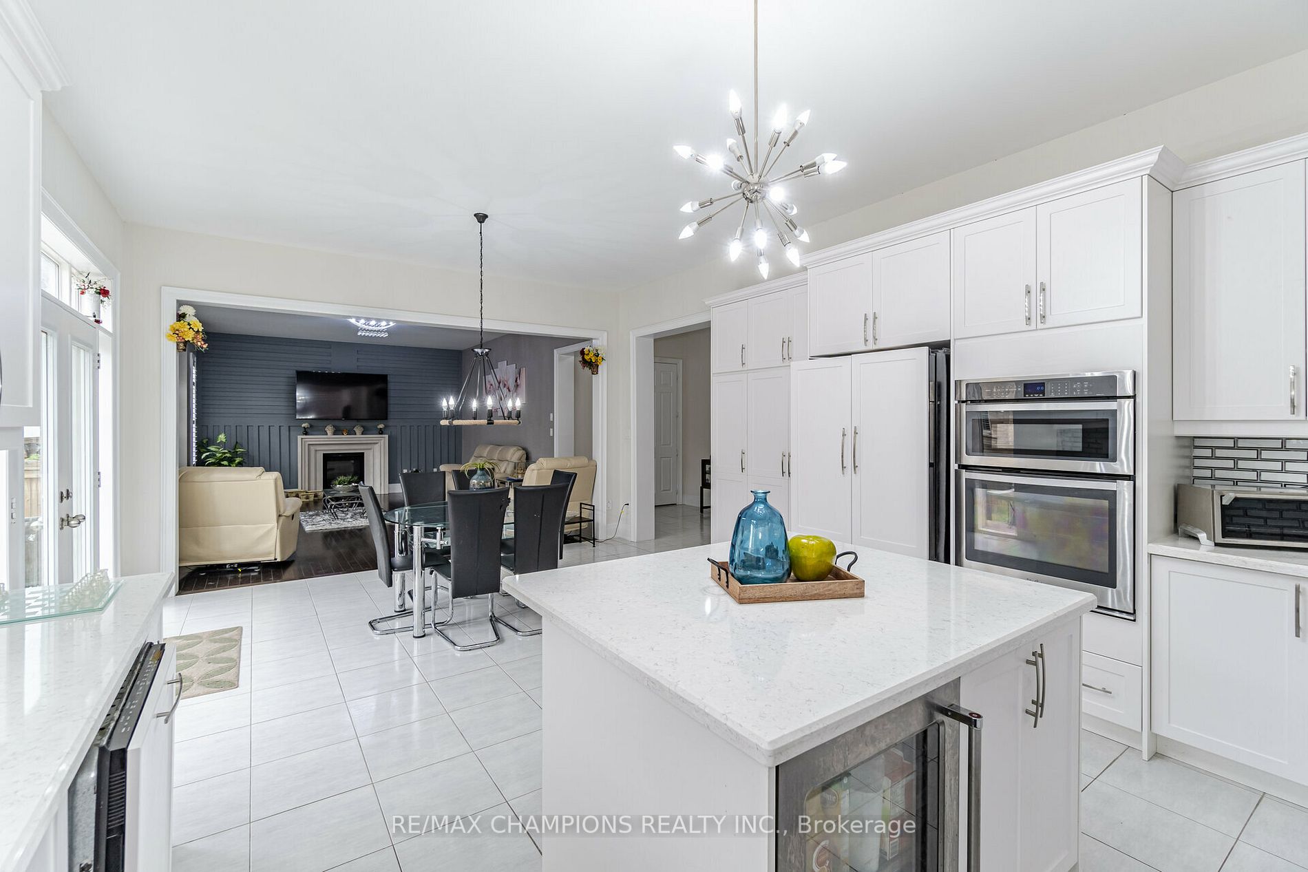 22 Hertonia St
