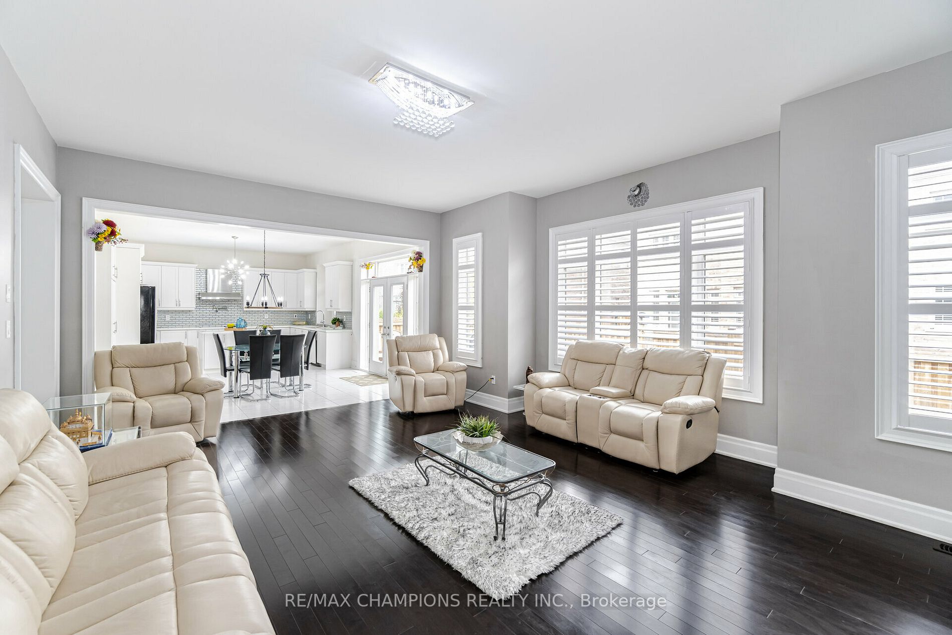22 Hertonia St