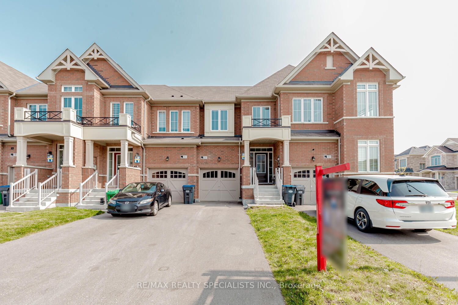 3 Phyllis Dr