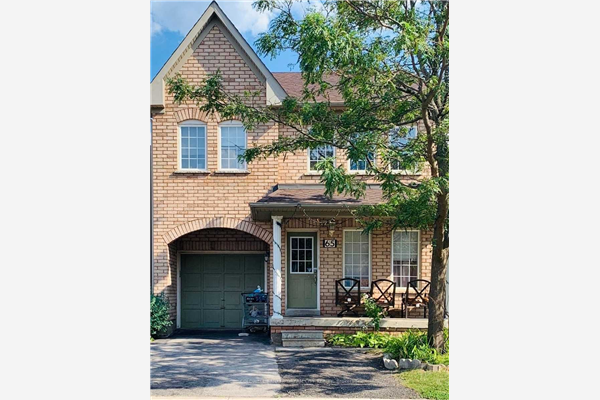 65 Pauline Cres