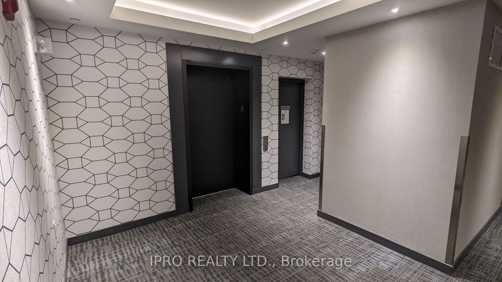 5025 Harvard Rd, #203