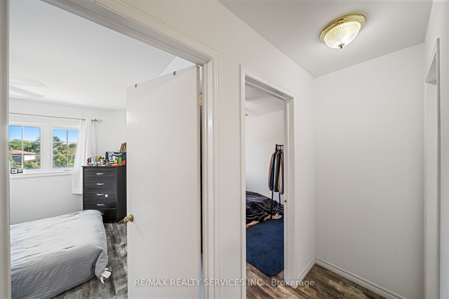 6950 Tenth Line W, #94
