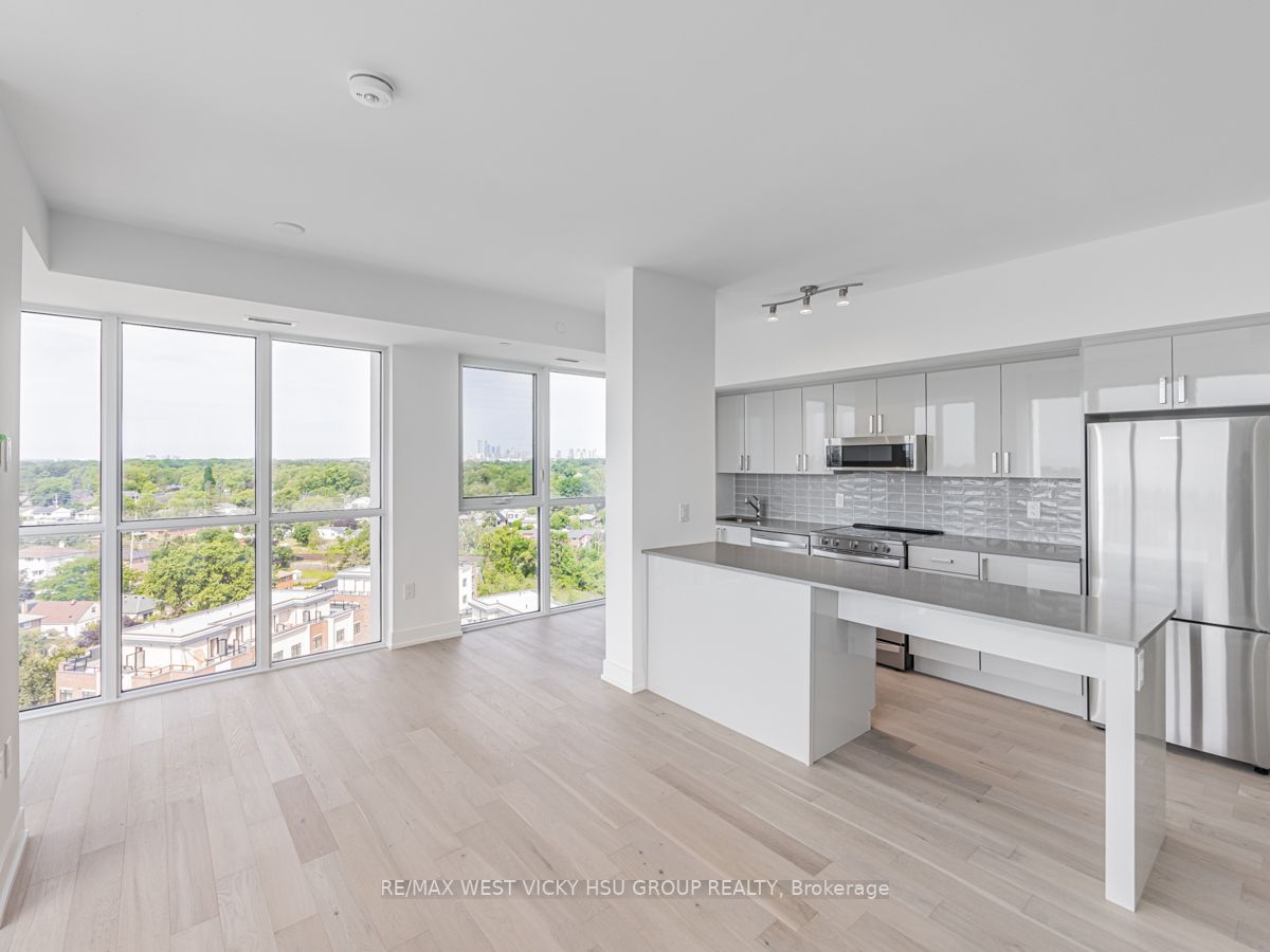 1063 Douglas Mccurdy Comm Circ, #1006