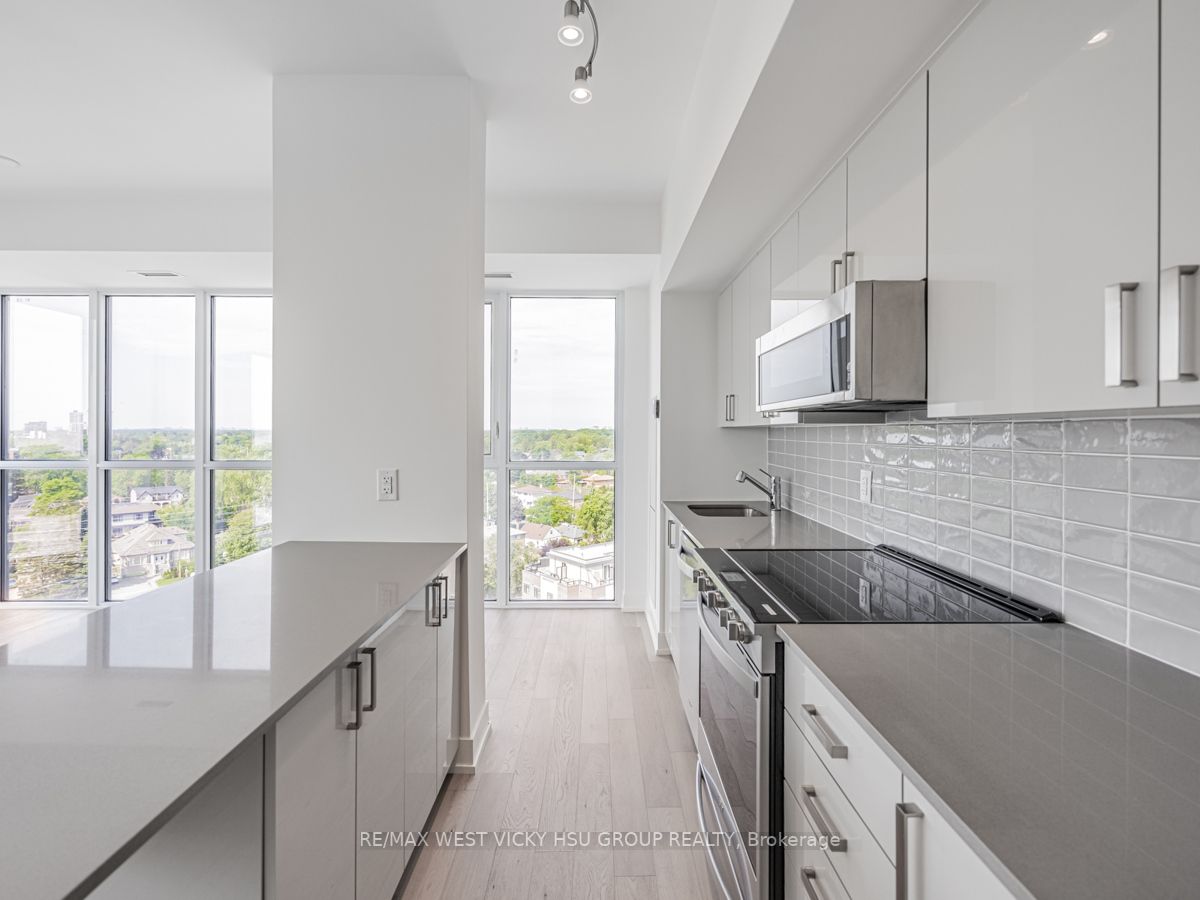 1063 Douglas Mccurdy Comm Circ, #1006