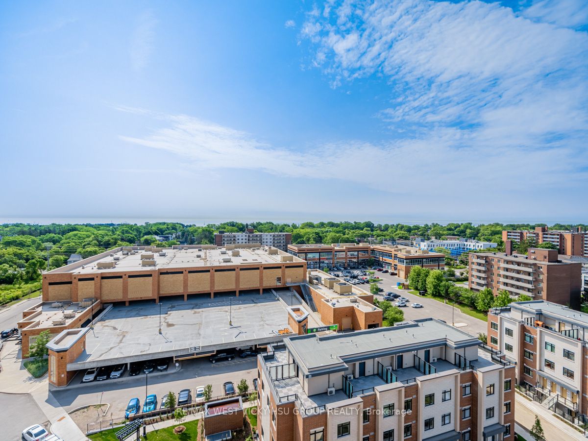 1063 Douglas Mccurdy Comm Circ, #1006