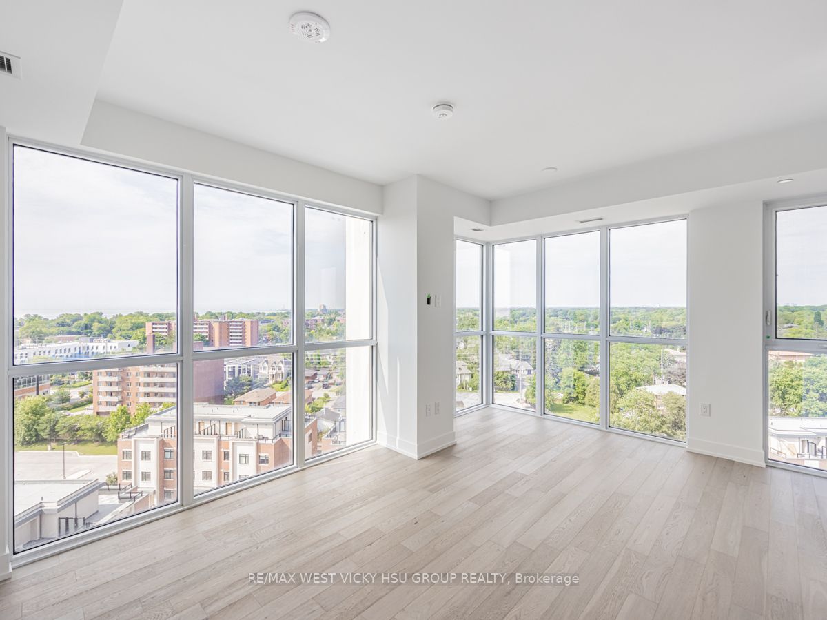 1063 Douglas Mccurdy Comm Circ, #1006
