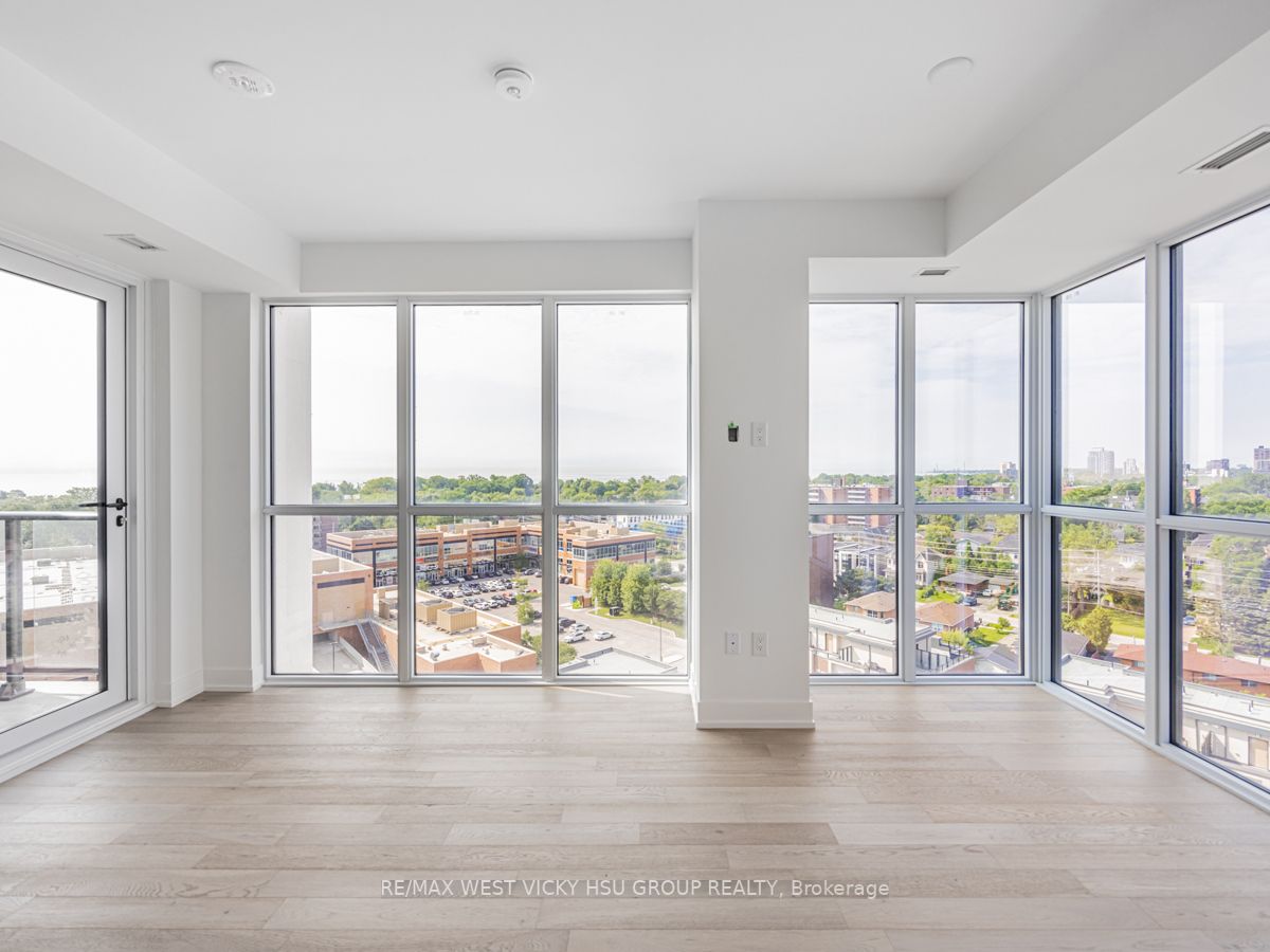 1063 Douglas Mccurdy Comm Circ, #1006