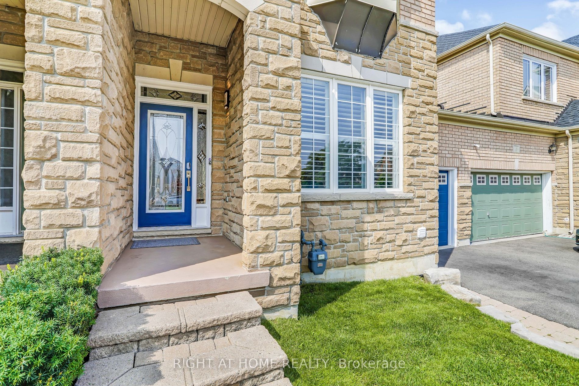 14 Millhouse Mews