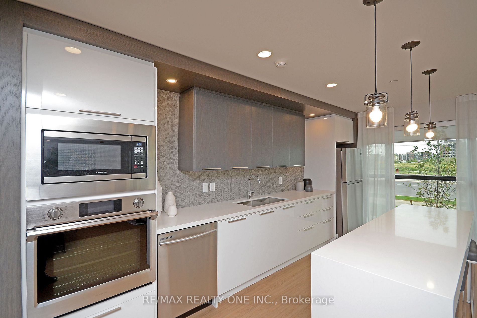 128 Grovewood Common, #614