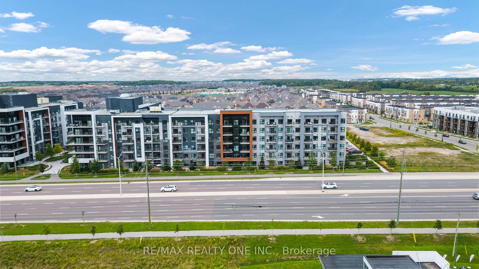 128 Grovewood Common, #614