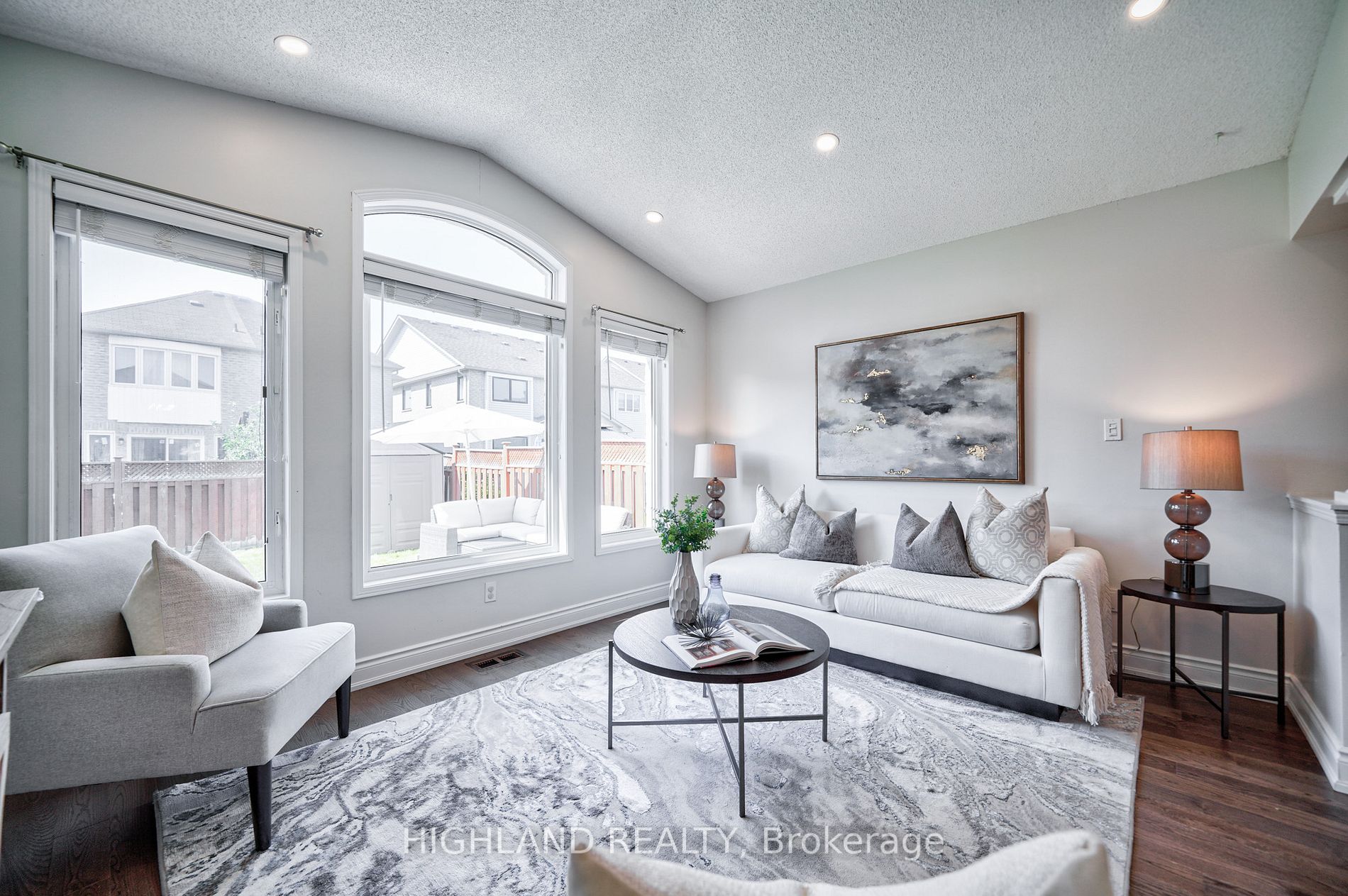 5854 Yachtsman Crossing